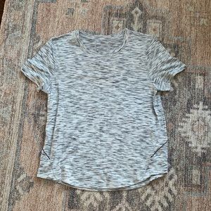 Lululemon short sleeve workout top